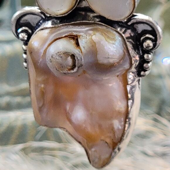 Baroque Pearl & Red Jasper Sterling Silver Pendant Necklace - Timeless Elegance - Picture 5 of 10